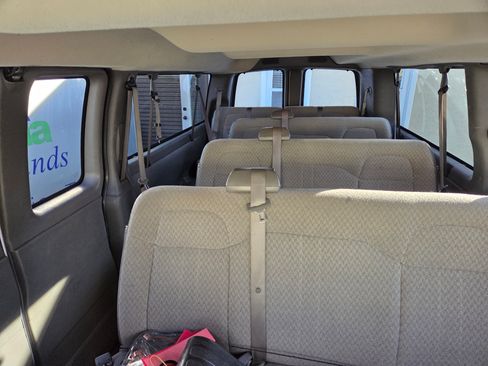 Used 2017 Chevrolet Express 3500 LT w/ LT Preferred Equipment Group image 14