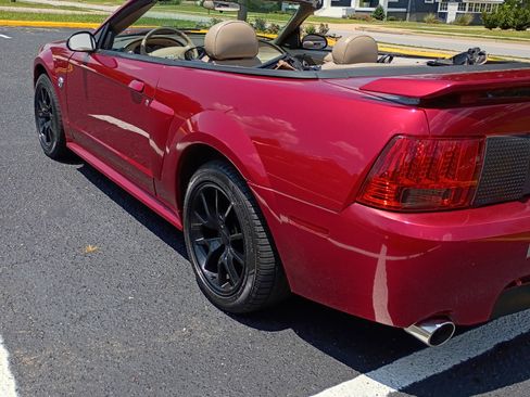 Used 2004 Ford Mustang GT image 6