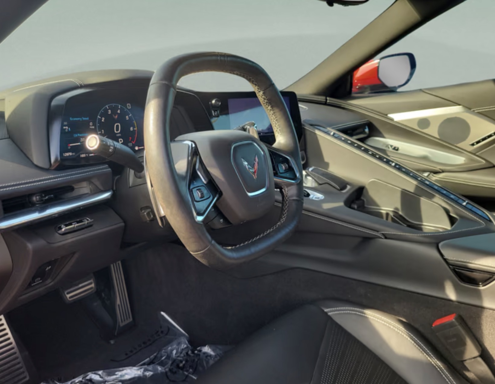 Used 2020 Chevrolet Corvette Stingray Preferred Cpe w/ 2LT Preferred Equipment Group RWD image 24