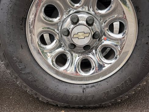 Used 2012 Chevrolet Silverado 1500 W/T w/ LS Package AWD/4WD image 13