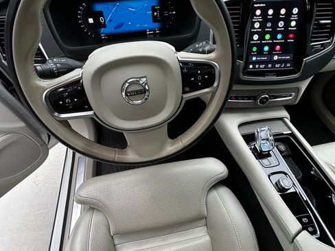 Used 2024 Volvo XC90 T8 Ultimate w/ Protection Package Premier AWD/4WD image 17