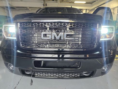 Used 2013 GMC Sierra 2500 Denali image 8