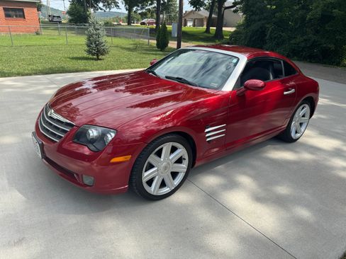 Used 2005 Chrysler Crossfire Limited RWD image 5