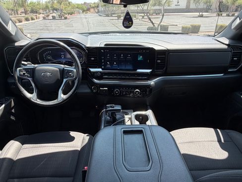 Used 2022 Chevrolet Silverado 1500 RST w/ Redline Edition RWD image 6