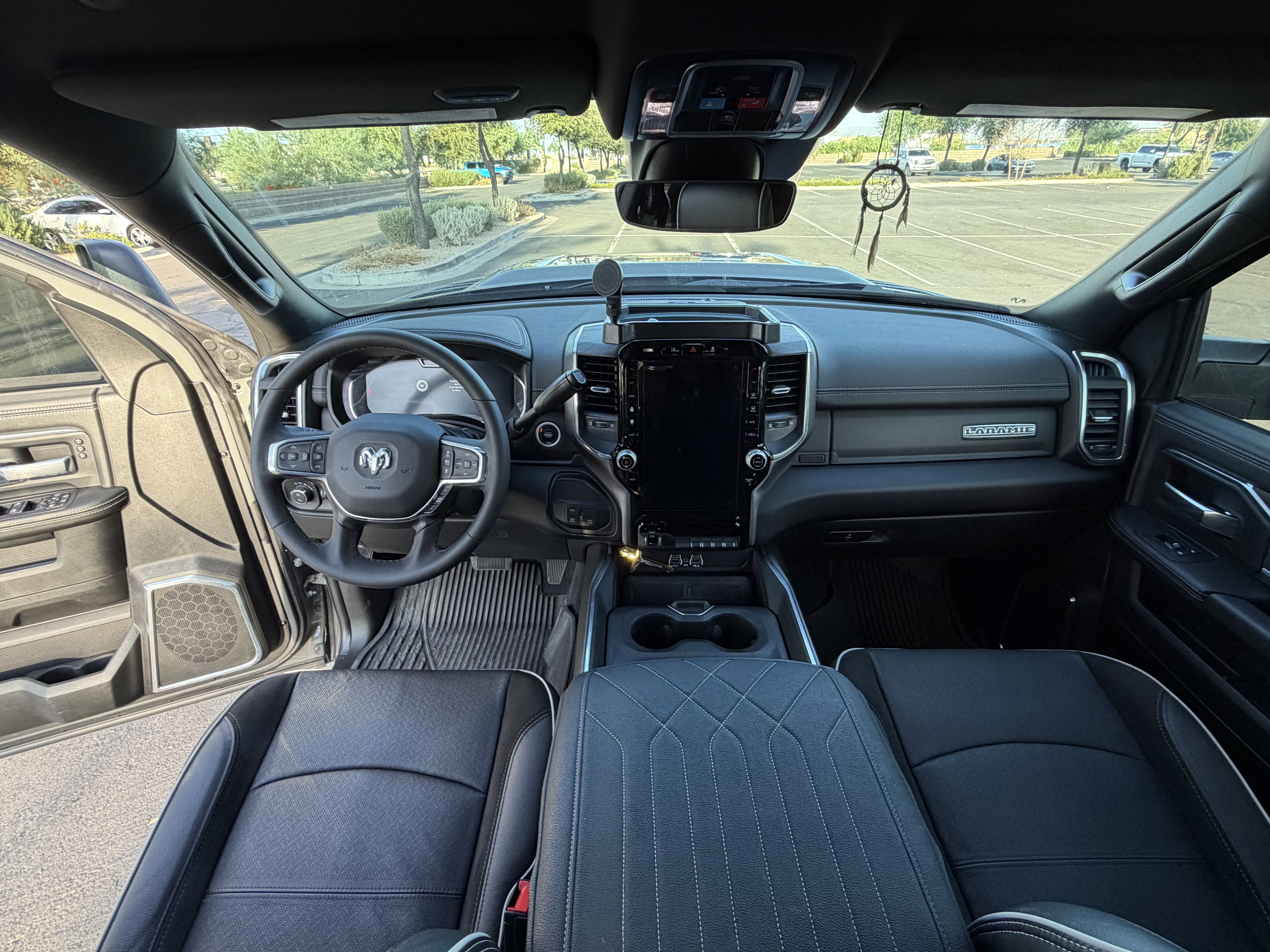 Used 2026 RAM 2500 Laramie w/ Night Edition AWD/4WD image 10