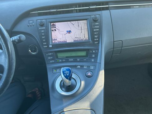 Used 2011 Toyota Prius Four image 5