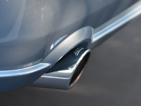 Used 2005 Ford Mustang GT Premium RWD image 14