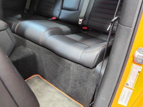 Used 2014 Dodge Challenger R/T image 30