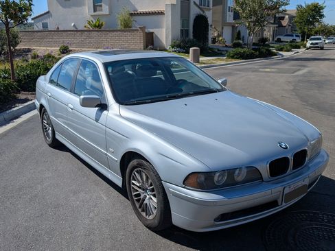Used 2003 BMW 530i Sedan image 4