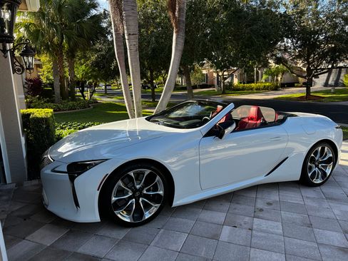 Used 2021 Lexus LC 500 Convertible w/ Touring Package image 10
