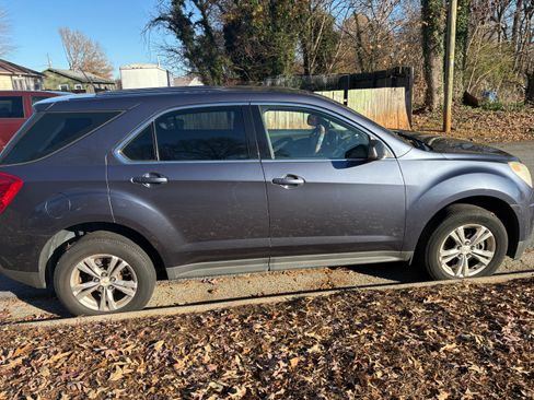Used 2013 Chevrolet Equinox LS image 4