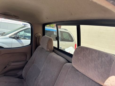 Used 2004 Toyota Tacoma PreRunner w/ Convenience Pkg RWD image 11