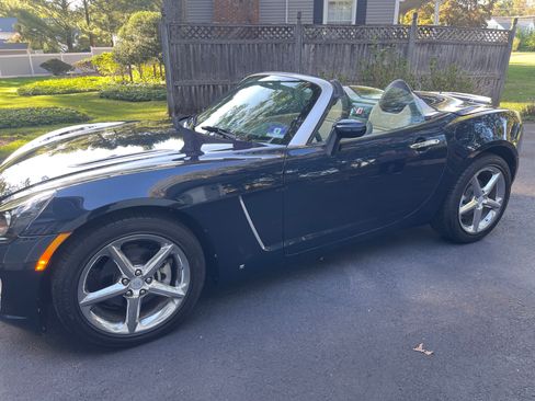 Used 2008 Saturn Sky Red Line RWD image 5