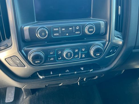 Used 2016 Chevrolet Silverado 3500 LT w/ LT Convenience Package AWD/4WD image 11