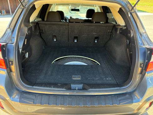 Used 2018 Subaru Outback 2.5i Premium AWD/4WD image 17
