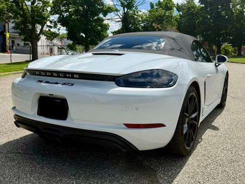 Used 2019 Porsche 718 Boxster GTS RWD image 11