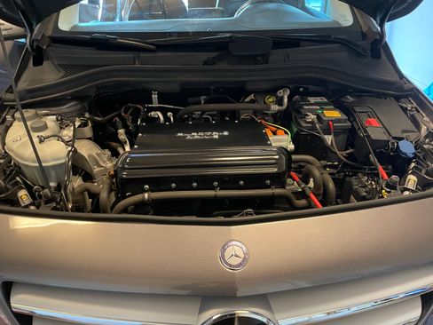 Used 2014 Mercedes-Benz B 250e image 16