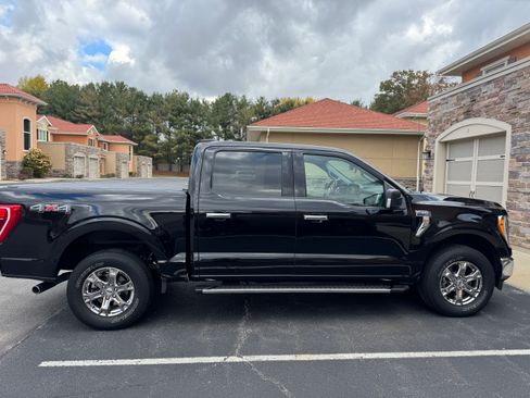 Used 2021 Ford F150 XLT w/ Equipment Group 302A High image 5