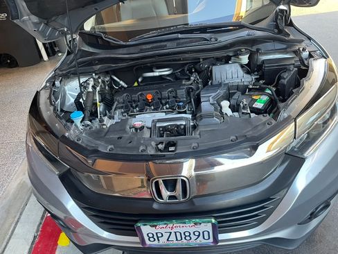 Used 2019 Honda HR-V EX image 12