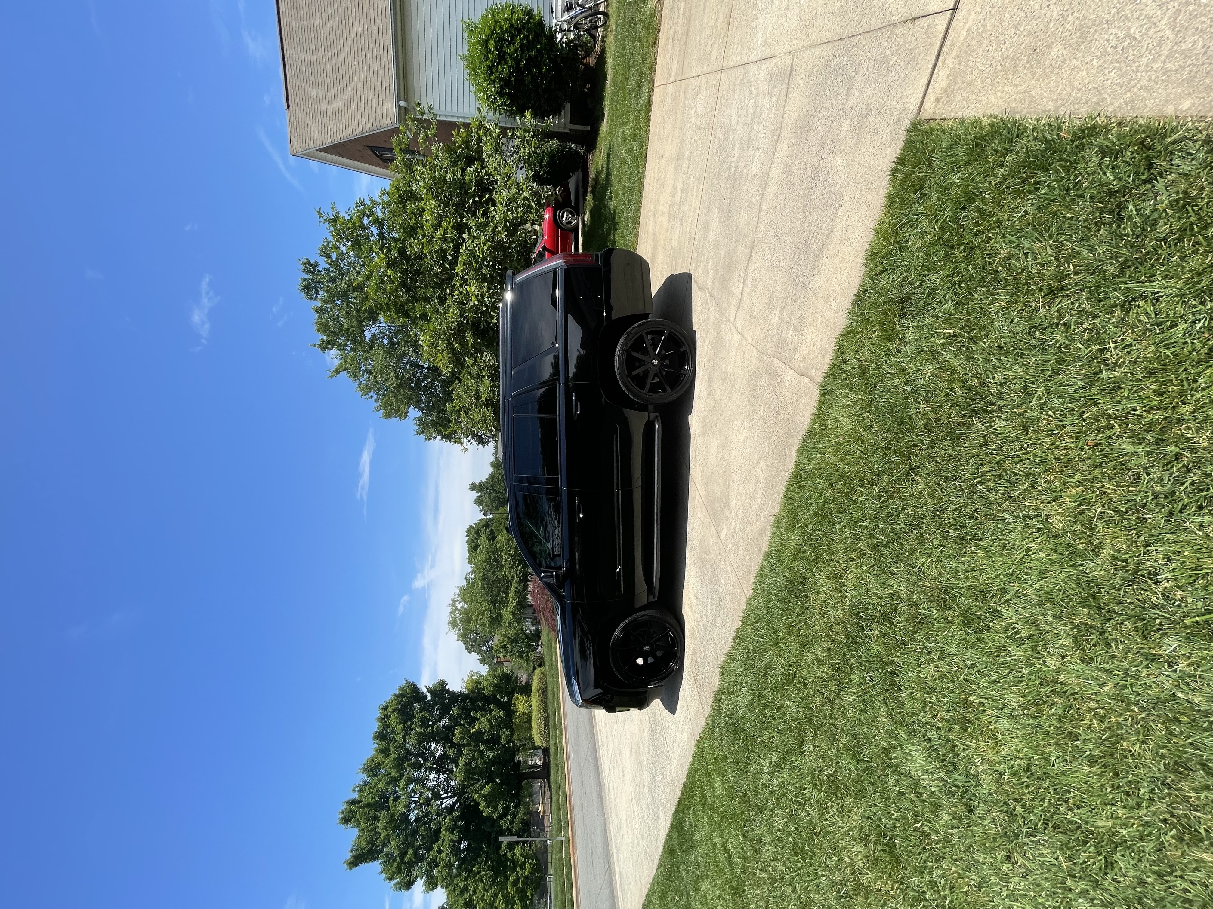 Used 2019 Cadillac Escalade Luxury AWD/4WD image 6