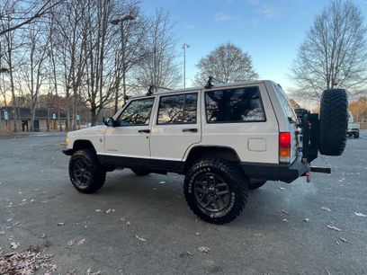 Used 1999 Jeep Cherokee SE