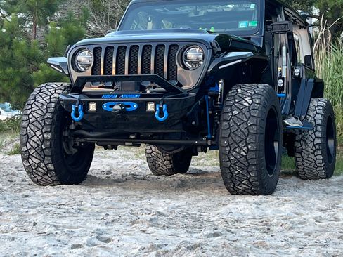 Used 2021 Jeep Wrangler Unlimited Sport w/ Sun And Sound Package AWD/4WD image 1