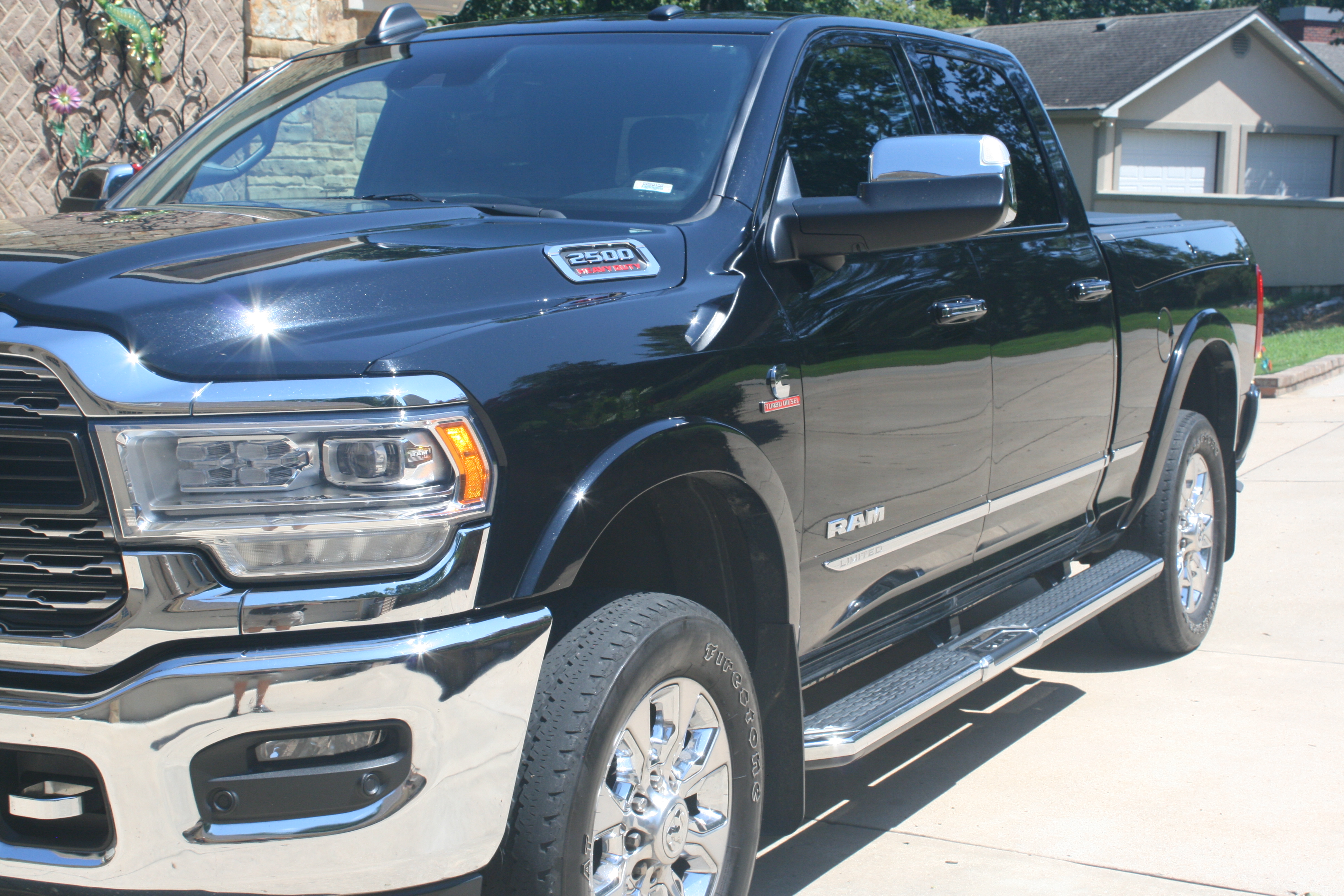 Used 2021 RAM 2500 Limited AWD/4WD image 4