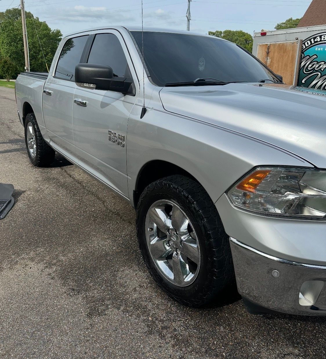 Used 2017 RAM 1500 Lone Star RWD image 4