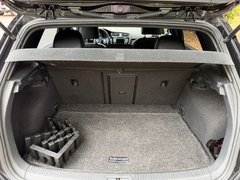 Used 2016 Volkswagen Golf R 4-Door AWD/4WD image 24