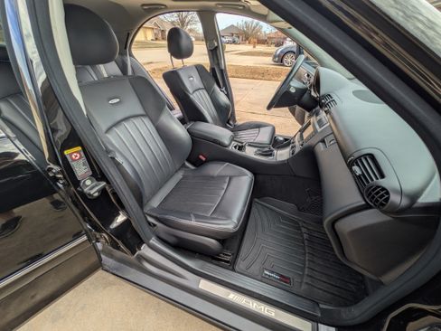 Used 2005 Mercedes-Benz C 55 AMG Sedan image 19