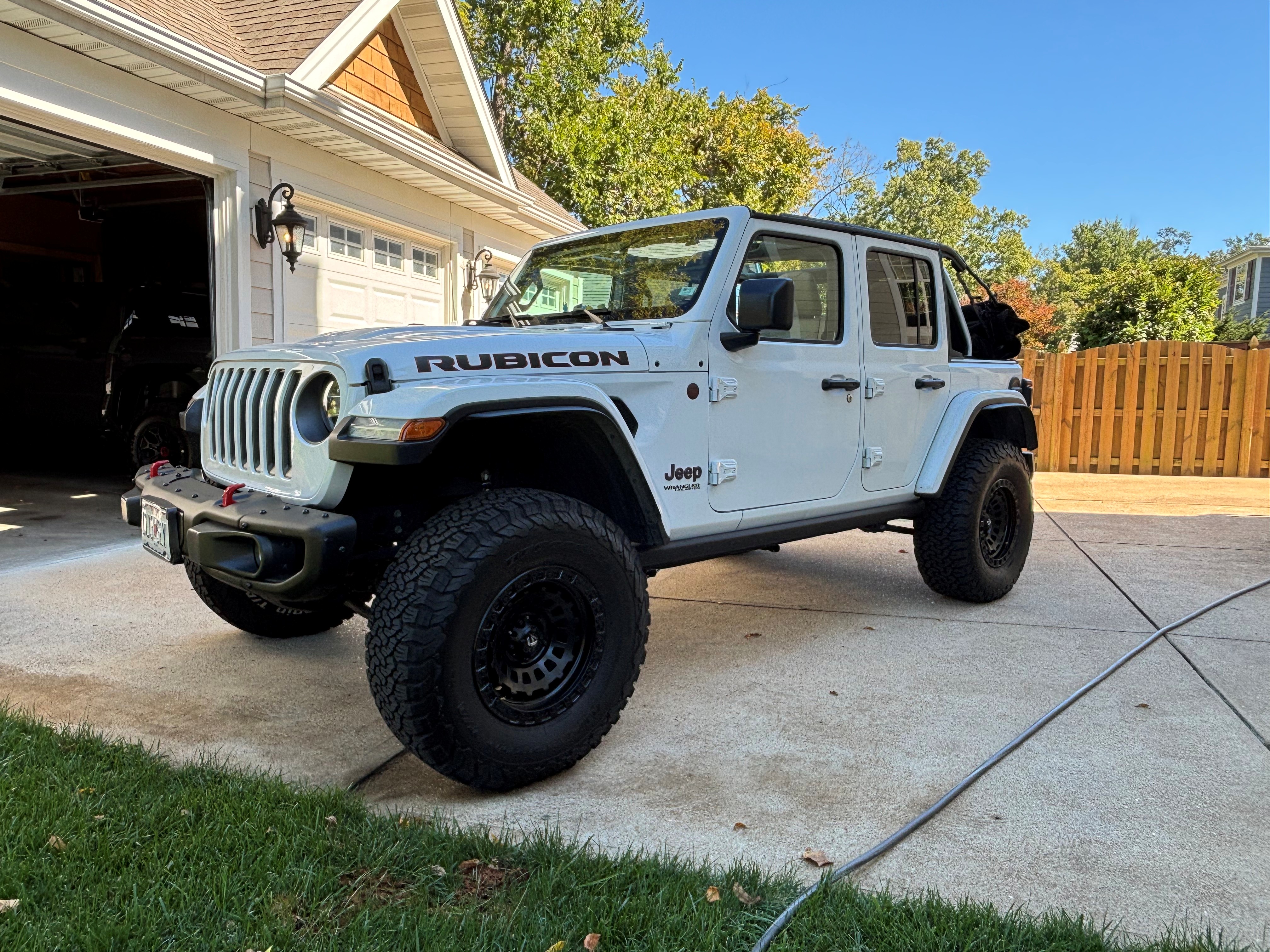 Used 2019 Jeep Wrangler Unlimited Rubicon AWD/4WD image 9