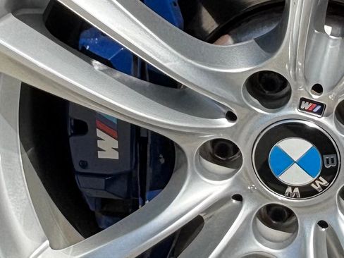 Used 2012 BMW 750Li RWD image 19