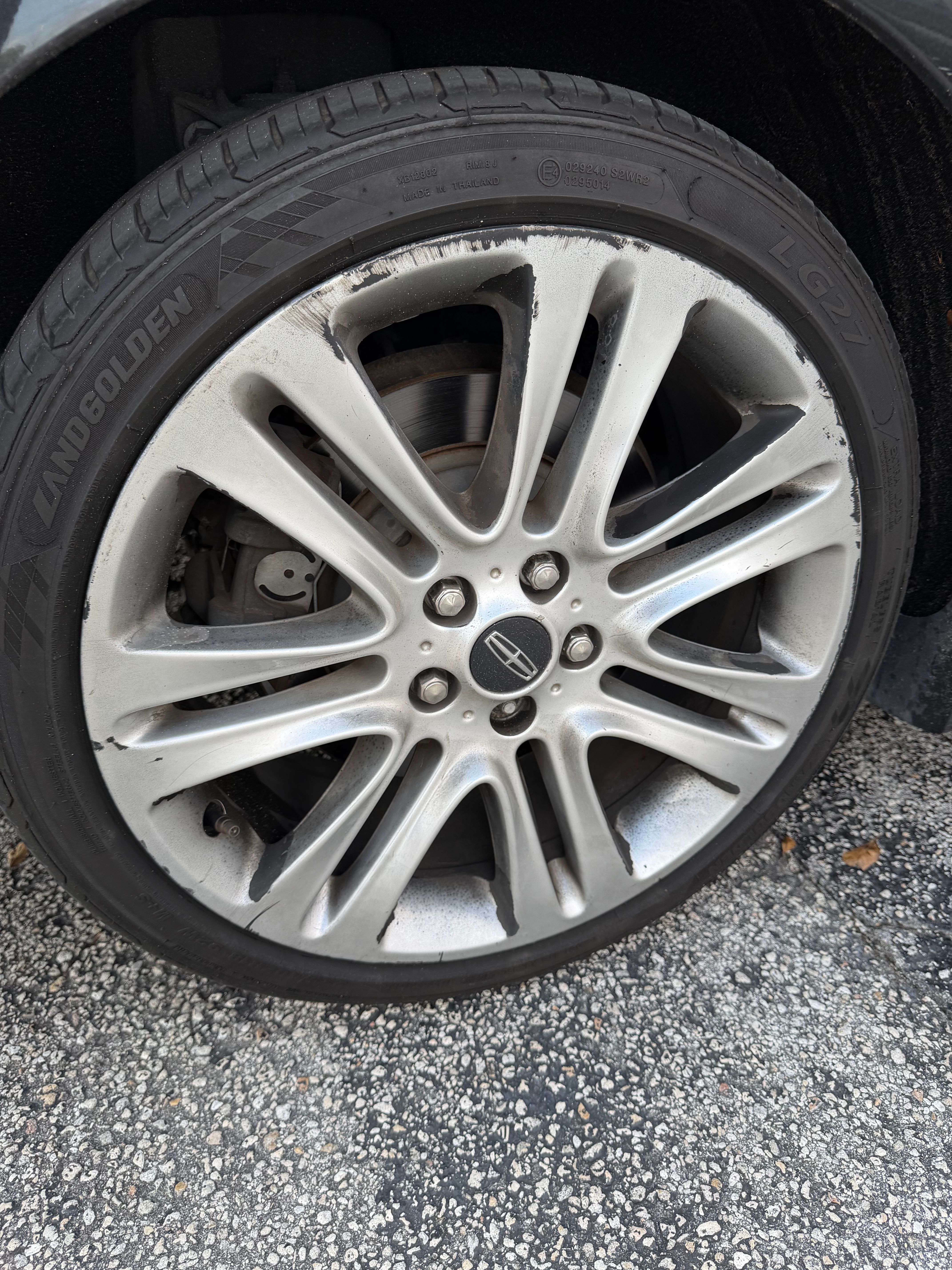 Used 2013 Lincoln MKZ FWD image 11