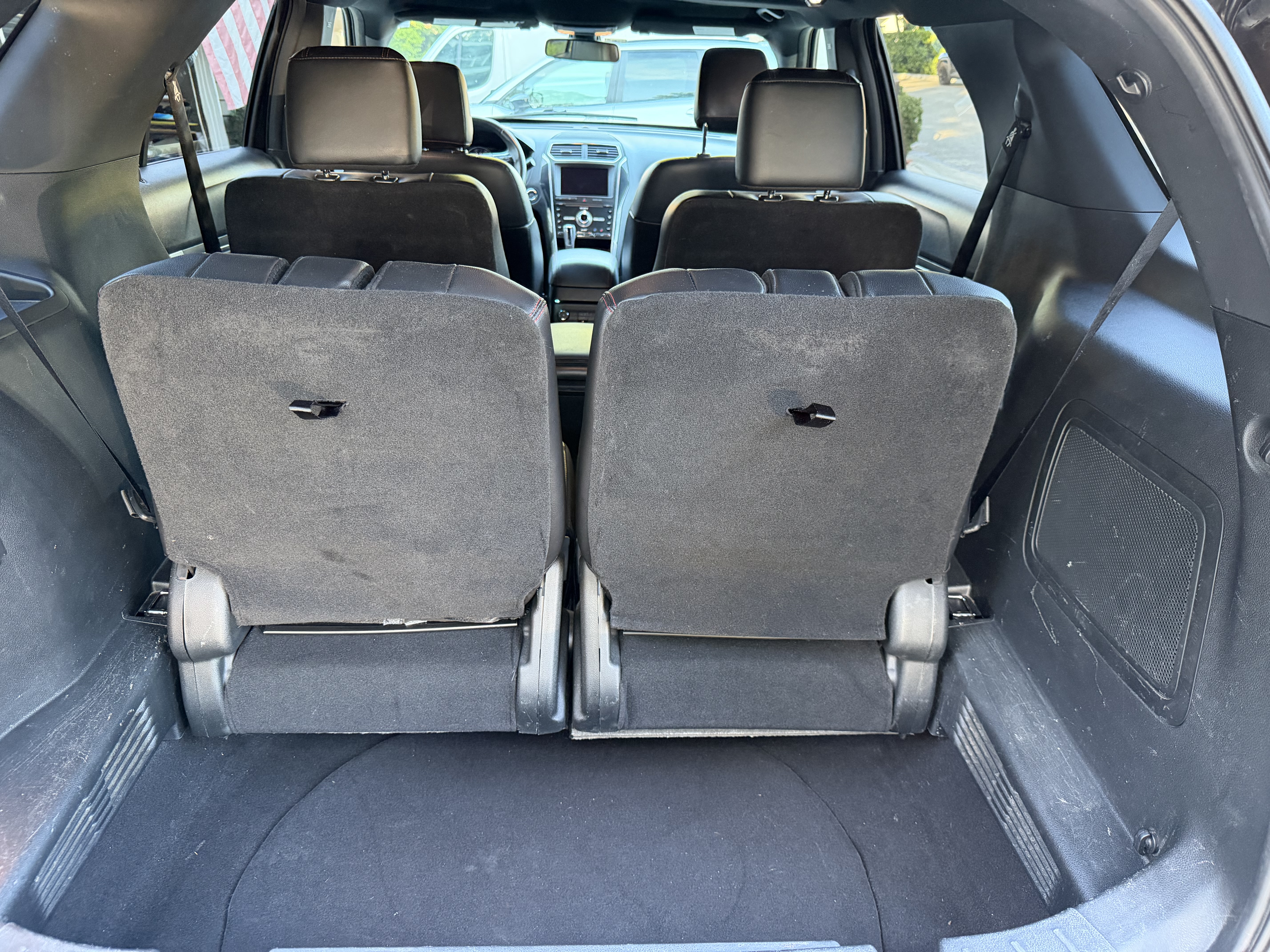 Used 2019 Ford Explorer Sport w/ Equipment Group 401A AWD/4WD image 9