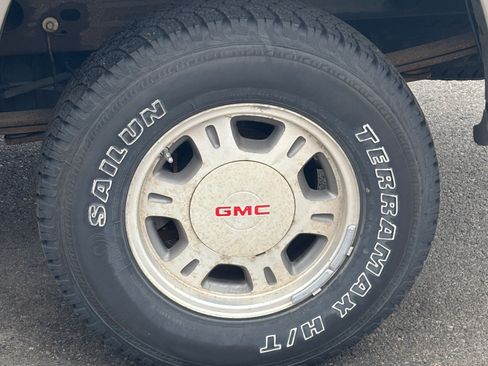 Used 2002 GMC Sierra 1500 4x4 Extended Cab w/ SLT Marketing Option Pkg image 16