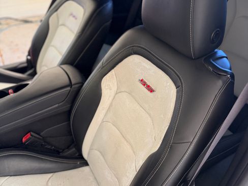 Used 2016 Chevrolet Camaro SS image 11