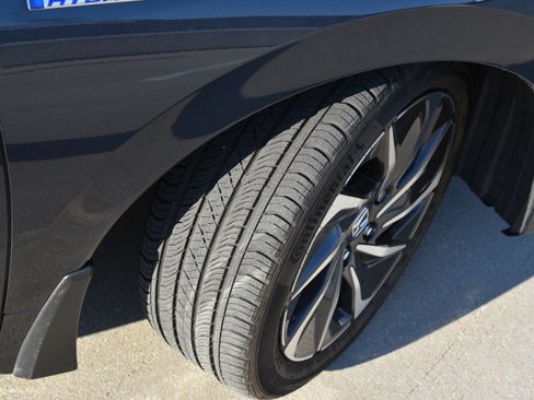 Used 2022 Honda Insight Touring image 8