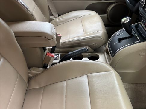 Used 2014 Jeep Patriot Limited AWD/4WD image 10