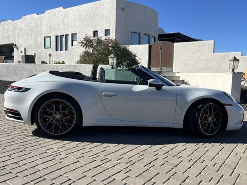 Used 2021 Porsche 911 Carrera S image 5