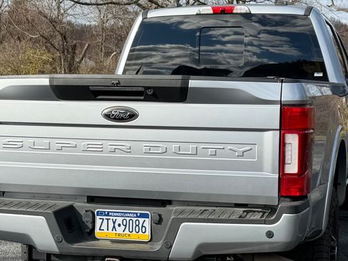 Used 2022 Ford F250 Lariat w/ Tremor Off-Road Package image 5