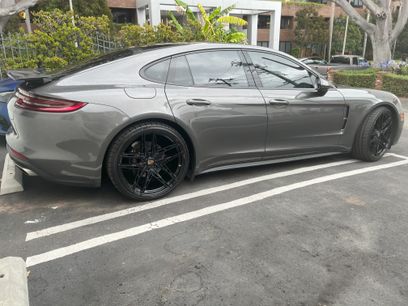 Used 2018 Porsche Panamera w/ Premium Package