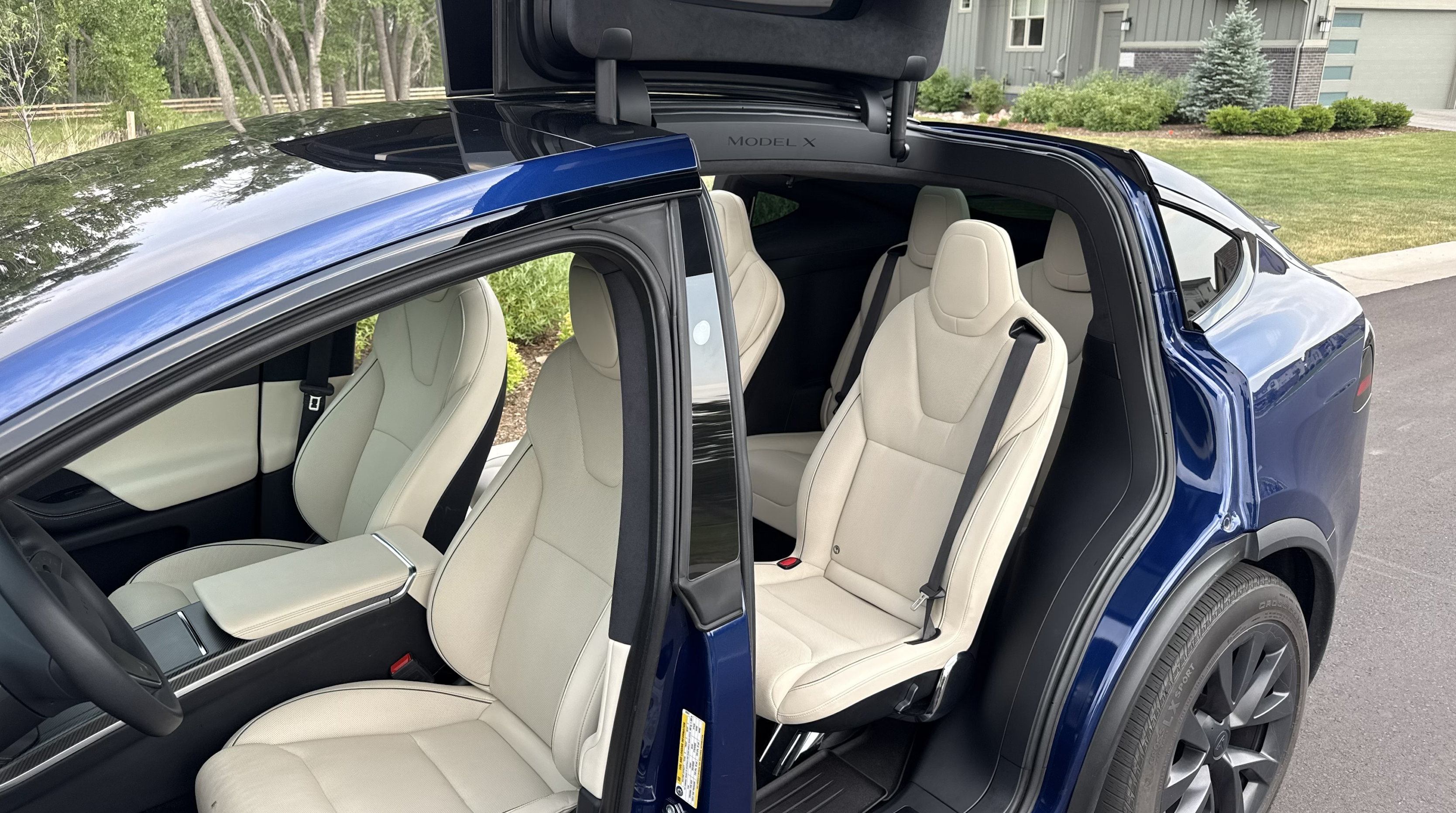 Used 2022 Tesla Model X Plaid AWD/4WD image 9
