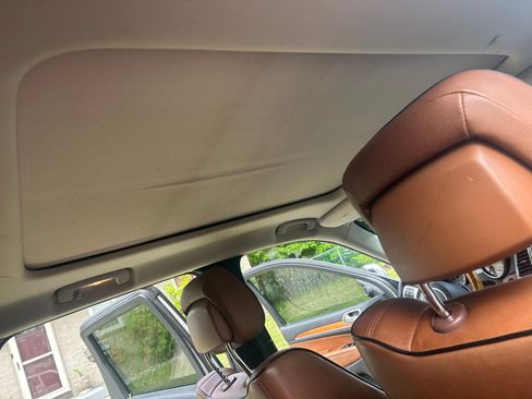 Used 2011 Jeep Grand Cherokee Overland AWD/4WD image 11