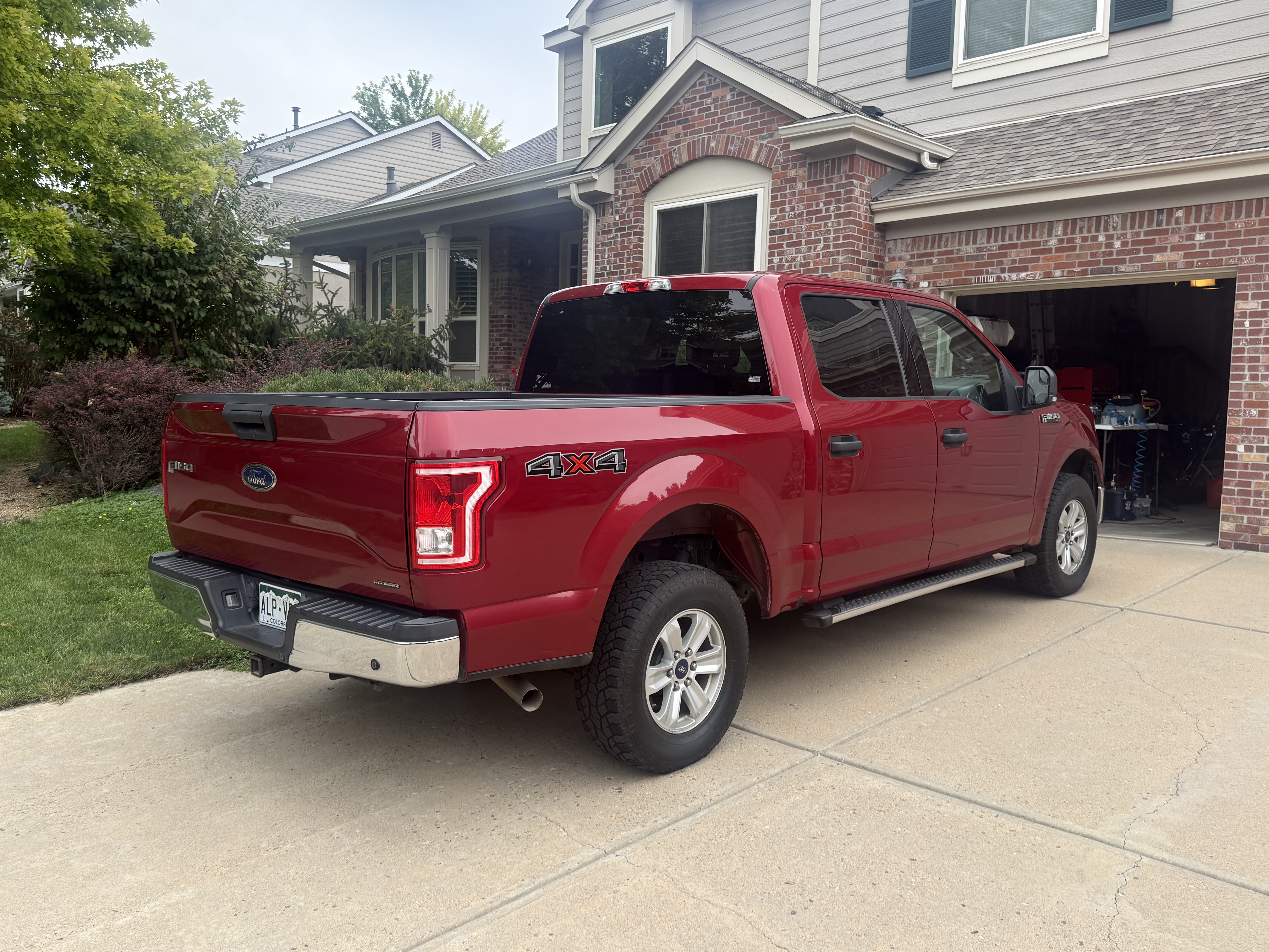 Used 2016 Ford F150 XLT w/ Equipment Group 301A Mid AWD/4WD image 12