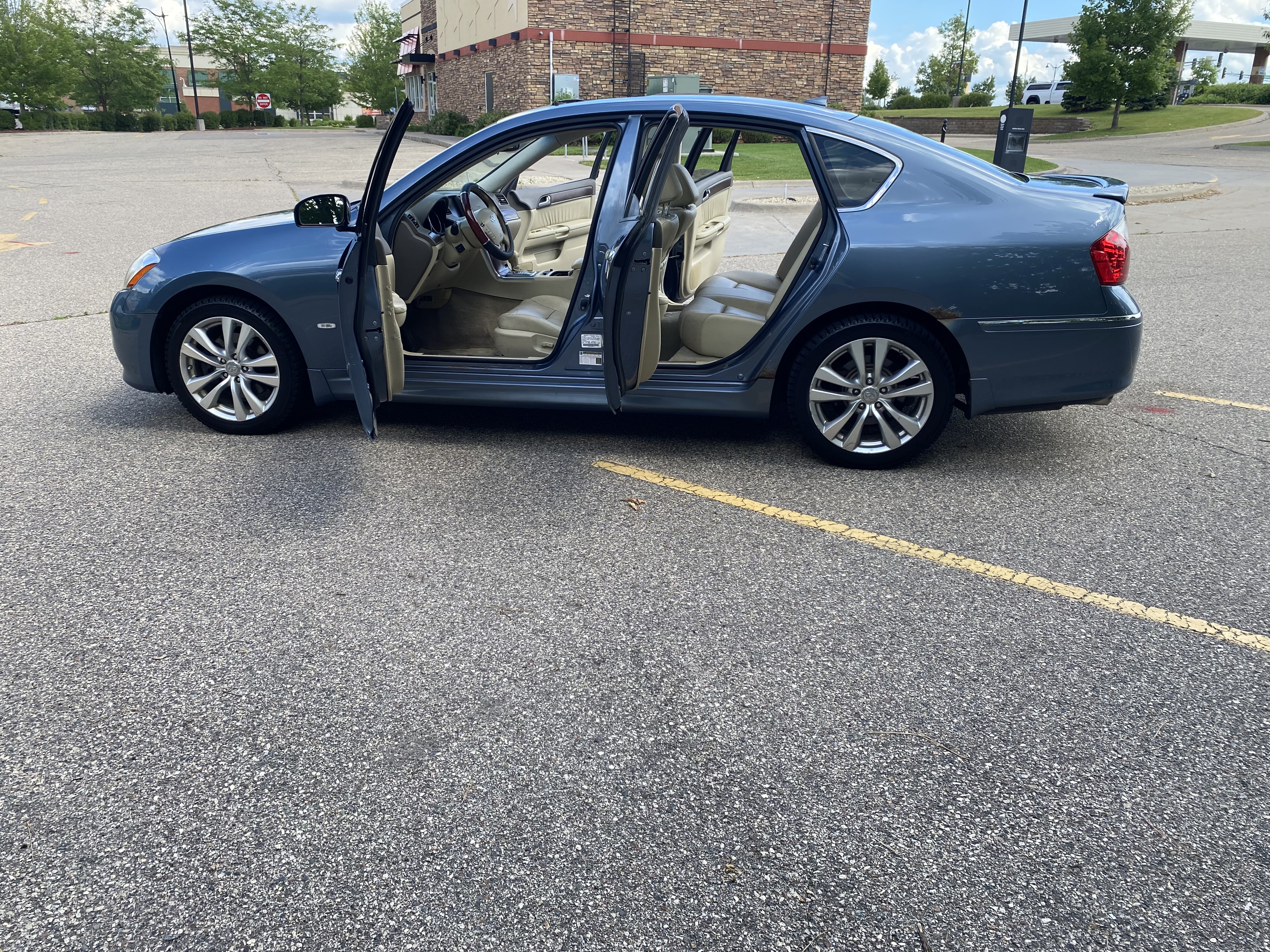 Used 2009 INFINITI M45 x w/ Technology Pkg AWD/4WD image 13