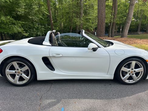 Used 2014 Porsche Boxster image 11