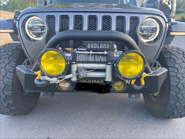 Used 2020 Jeep Wrangler Unlimited Sahara AWD/4WD image 17