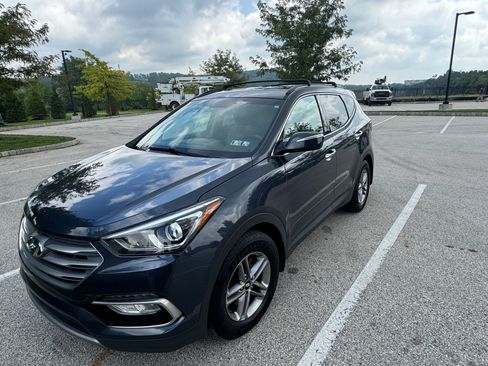 Used 2018 Hyundai Santa Fe Sport w/ 2.4L Value Package 02 AWD/4WD image 21