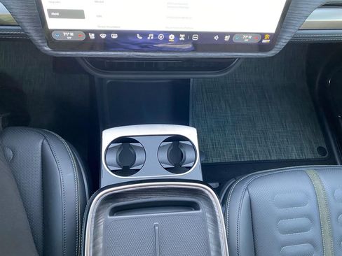 Used 2026 Rivian R1S Adventure image 30