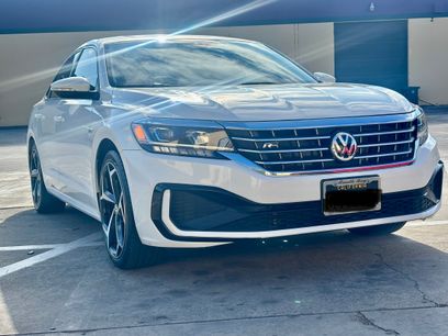 Used 2020 Volkswagen Passat 2.0T R-Line